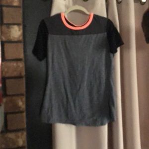 Plain tee
